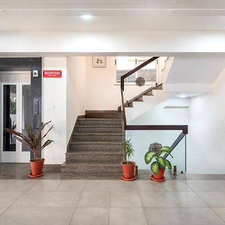 Palm Stay - Studios & Rooms ชัยปุระ ภายนอก รูปภาพ