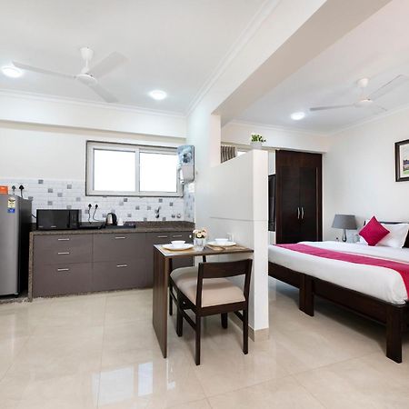 Palm Stay - Studios & Rooms ชัยปุระ ภายนอก รูปภาพ