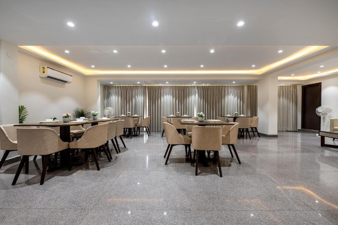 Palm Stay - Studios & Rooms ชัยปุระ ภายนอก รูปภาพ